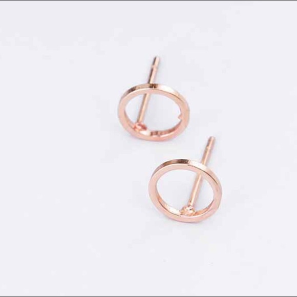 🆕 Circle Posts - Picture 2 of 3